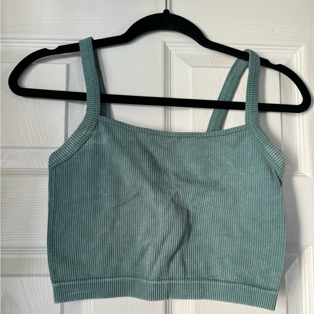 Women’s Large Target Green Work Out Top